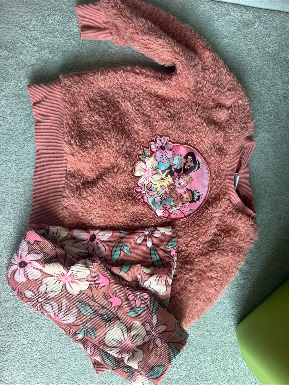 Disney Kids Pink Floral Fuzzy Matching Set
